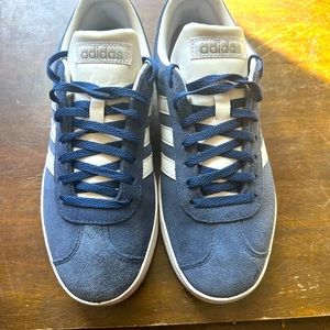 Adidas originals 3 stripe blue suede sneakers W7.5